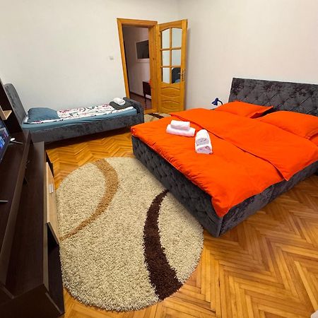 Linen Tree Apartment Băile Herculane Zewnętrze zdjęcie