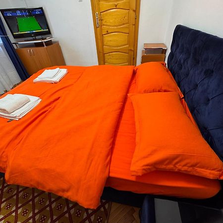 Linen Tree Apartment Băile Herculane Zewnętrze zdjęcie